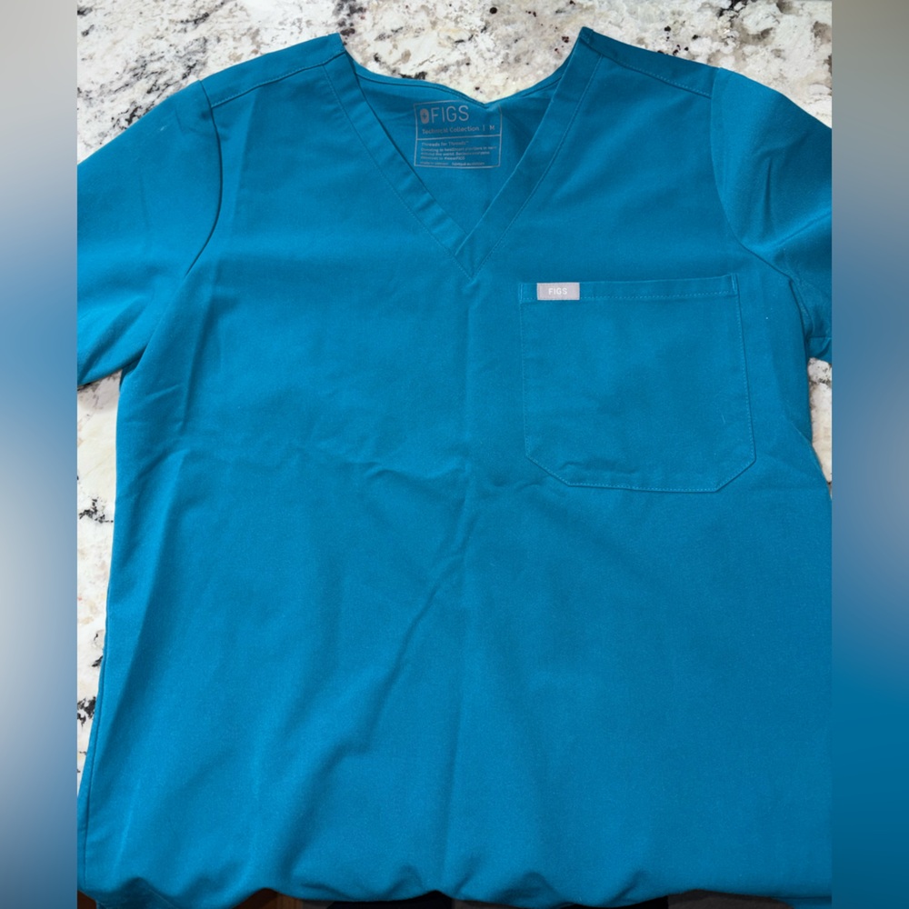 Figs Women's Scrub Top